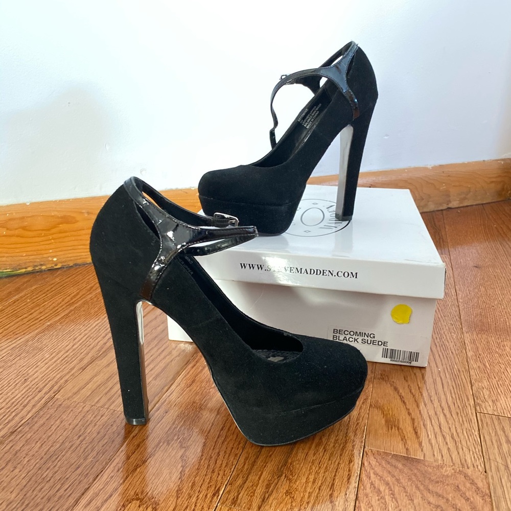 NWT Steve Madden heels, size 6